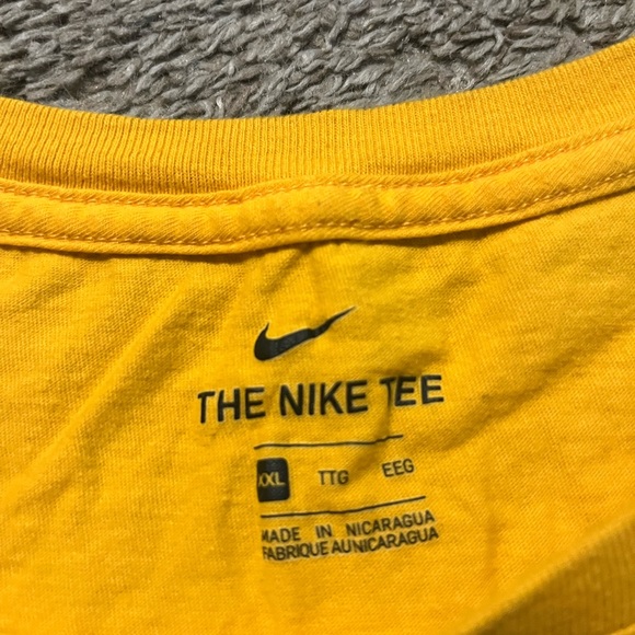 Men’s Yellow Nike XXL NFL Green Bag Packers Tee Shirt - Picture 3 of 5